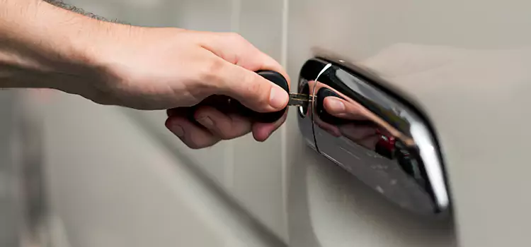 Why Choose Our Auto Locksmith Team in Mount Pleasant, WI?